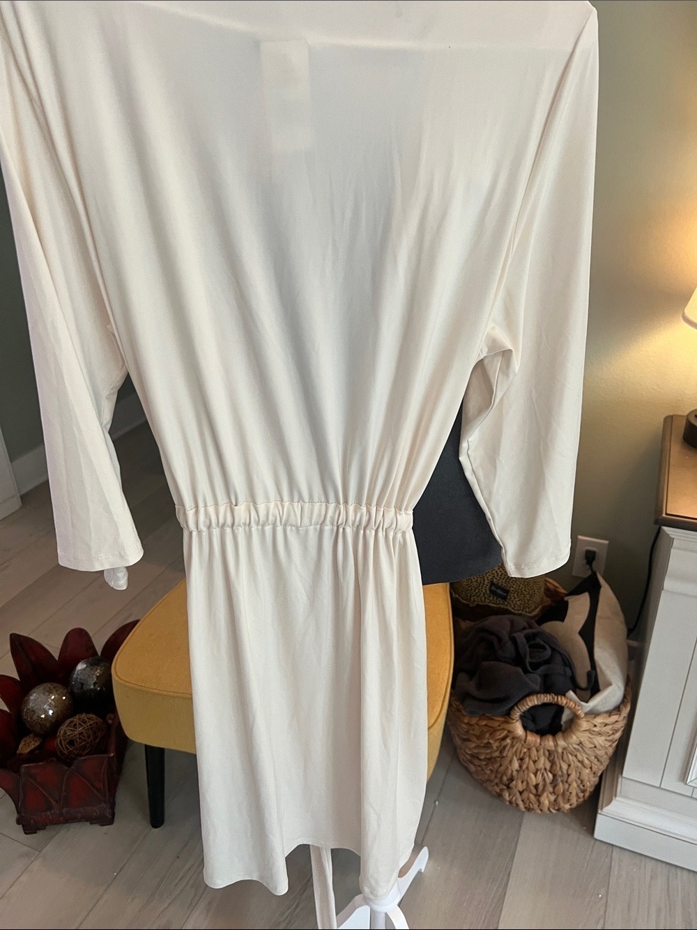 Josie Cream Wrap Robe with Tie Waist - Picture 2 of 9